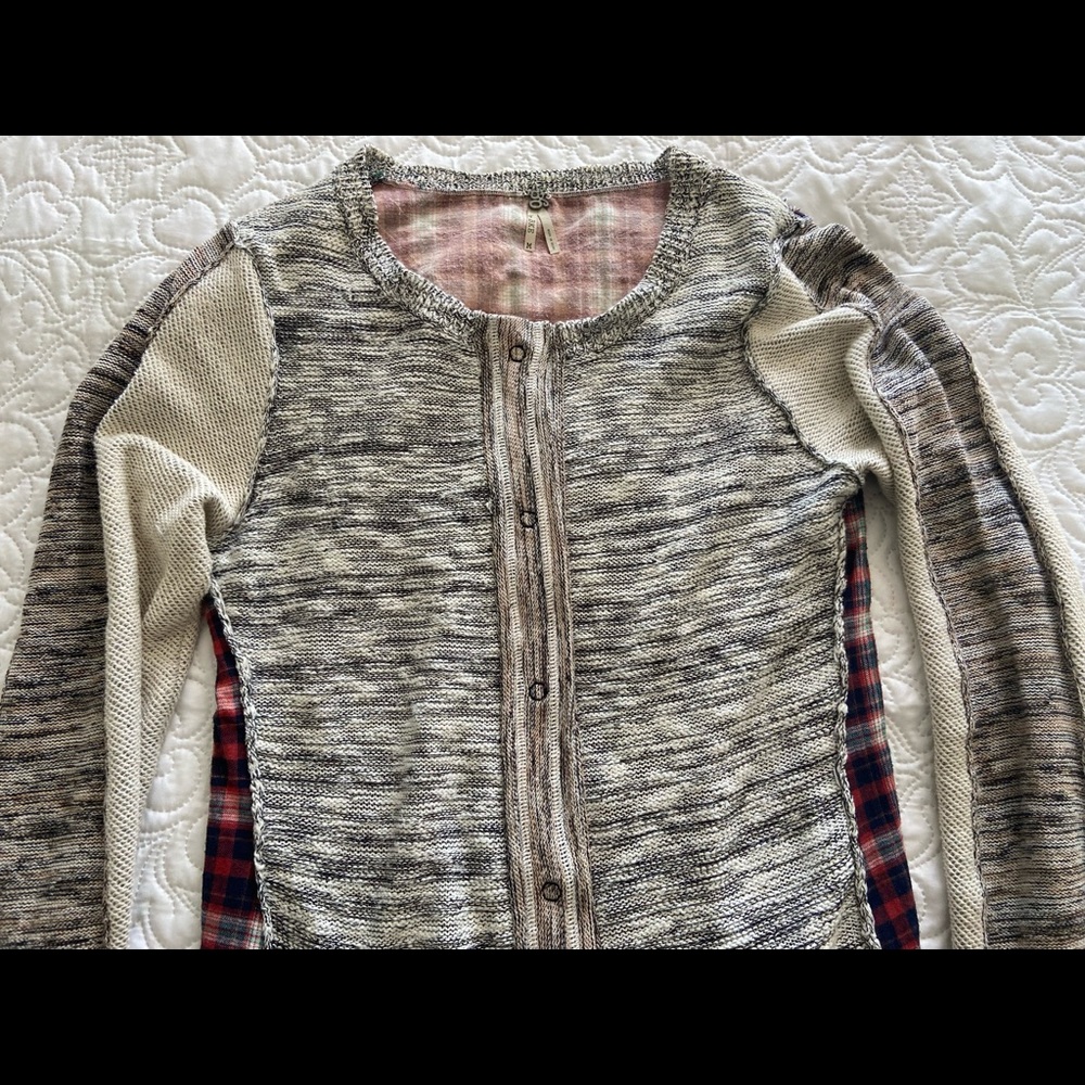 BKE Sweater Jacket Plaid Size Medium Womens